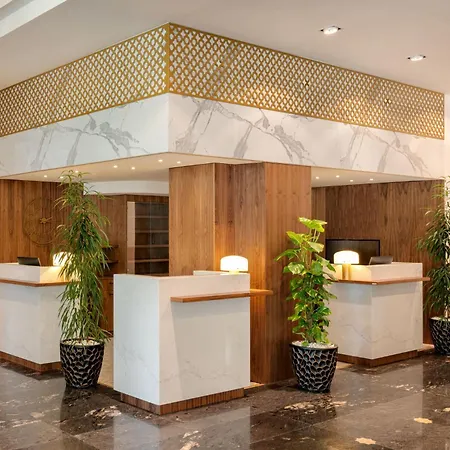 Hotell Movenpick